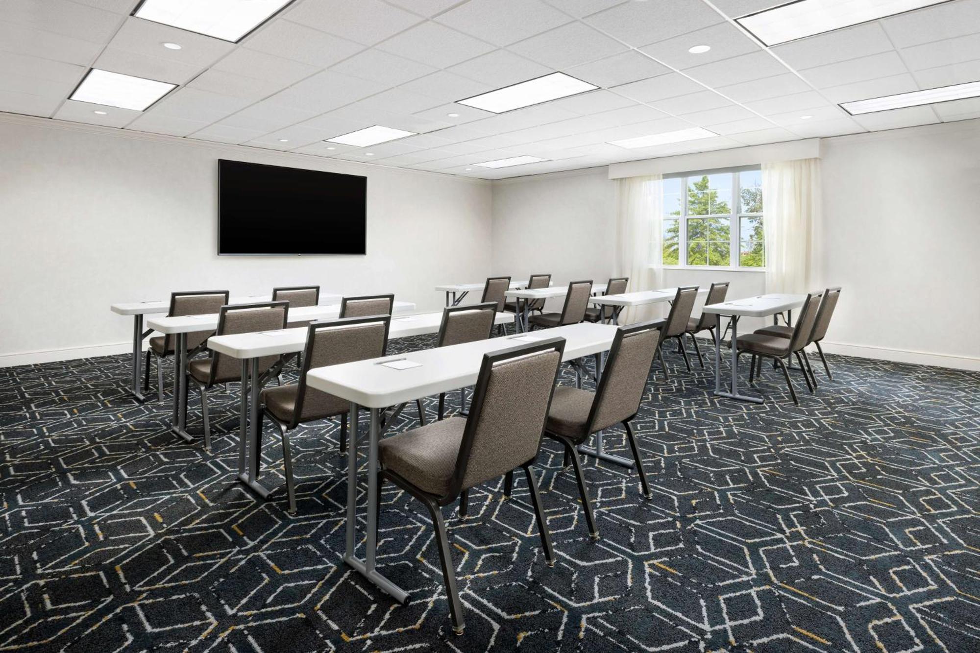 Homewood Suites By Hilton Portsmouth Kültér fotó