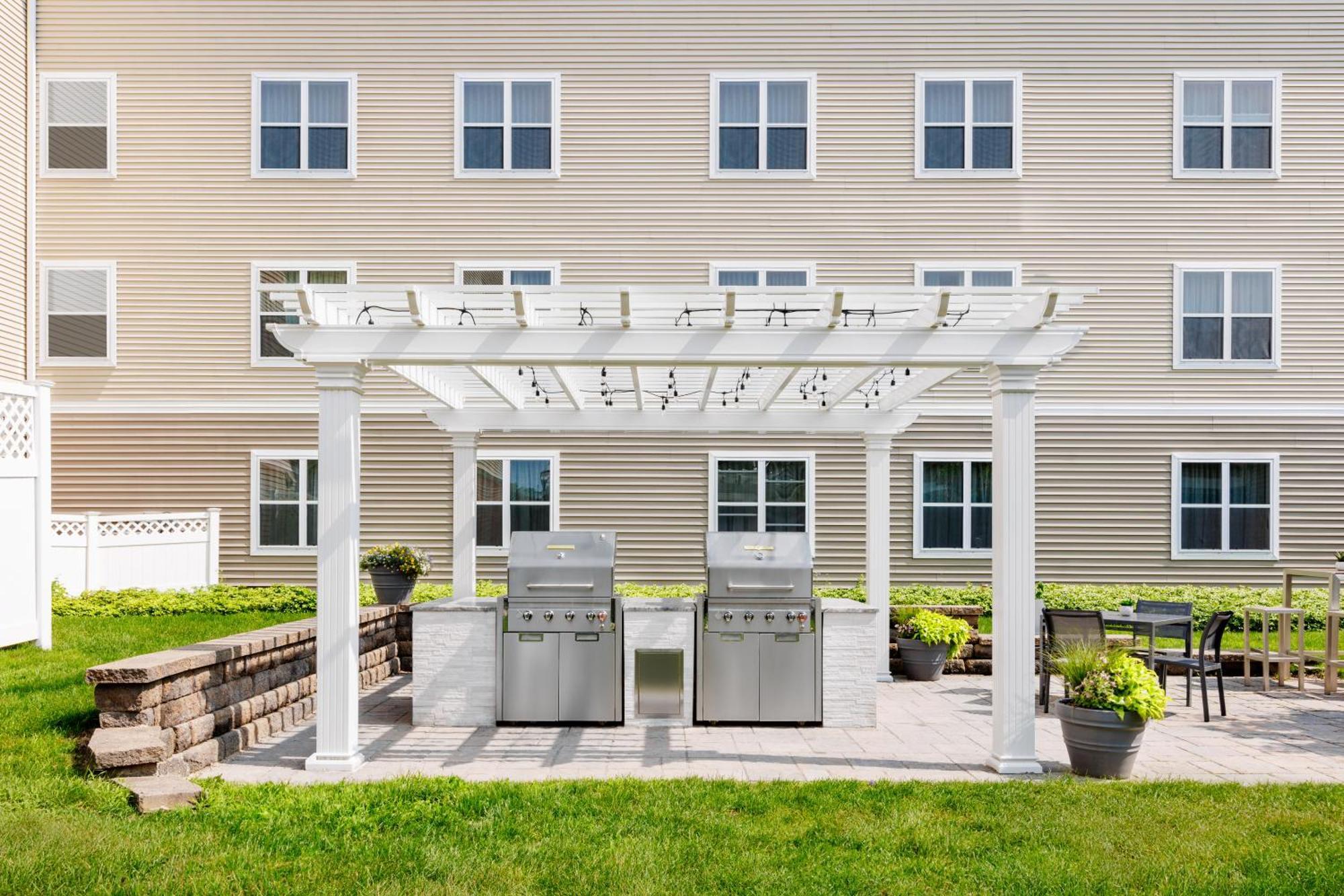 Homewood Suites By Hilton Portsmouth Kültér fotó